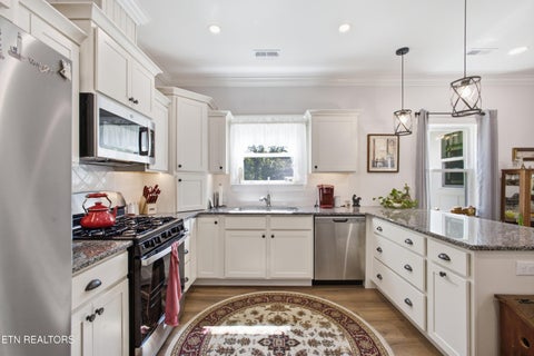Tiny photo for 114 W Mountain Drive, Rockwood, TN 37854 (MLS # 1357273)