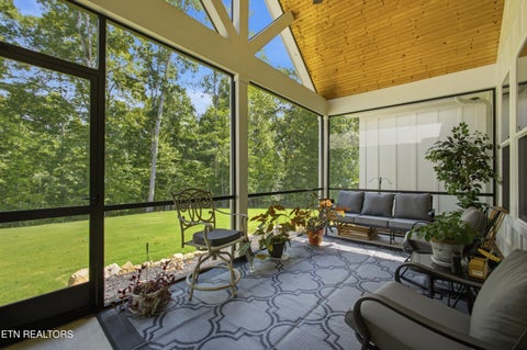 Tiny photo for 114 W Mountain Drive, Rockwood, TN 37854 (MLS # 1357273)
