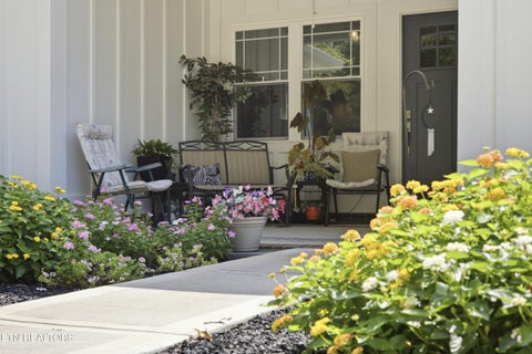 Tiny photo for 114 W Mountain Drive, Rockwood, TN 37854 (MLS # 1357273)