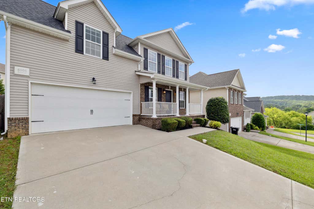 Photo of 6908 Poplar Wood Tr, Knoxville, TN 37920 (MLS # 1302241)