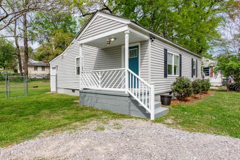 Photo of 3931 Birmingham Drive, Chattanooga, TN 37415 (MLS # 1335384)