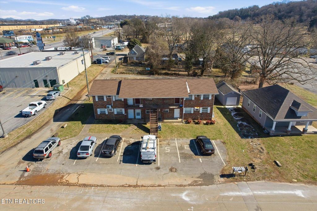 Photo of 2818 Dayton St, Knoxville, TN 37921 (MLS # 1329548)