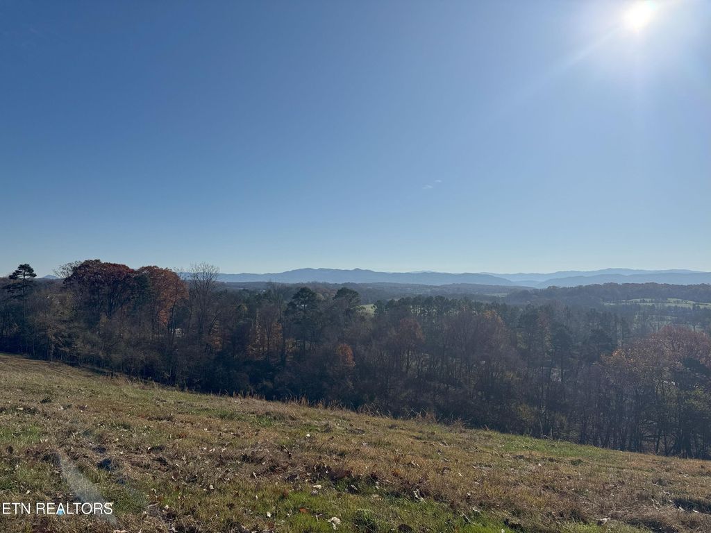 Photo of 635 Martin Mill Pike, Rockford, TN 37853 (MLS # 1285160)