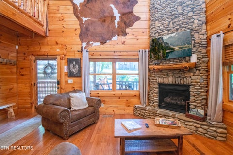 Tiny photo for 2017 Smoky Cove Rd, Sevierville, TN 37876 (MLS # 1354993)