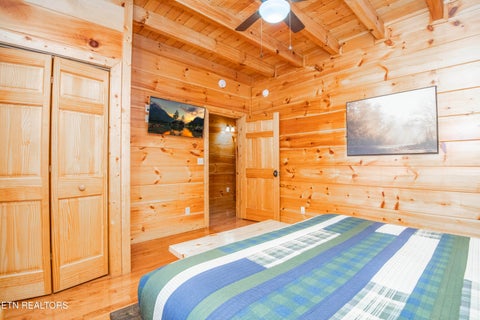 Tiny photo for 2017 Smoky Cove Rd, Sevierville, TN 37876 (MLS # 1354993)
