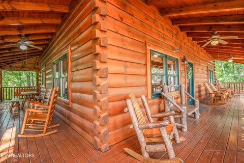 Tiny photo for 2017 Smoky Cove Rd, Sevierville, TN 37876 (MLS # 1354993)