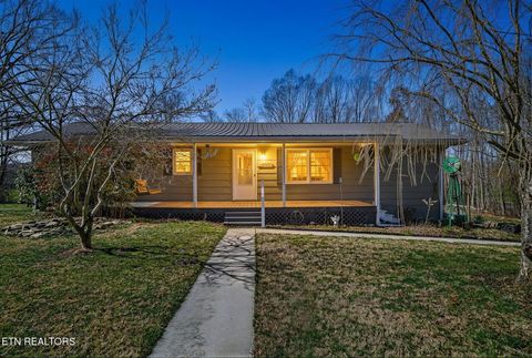 Photo of 337 Colditz Rd, Jamestown, TN 38556 (MLS # 1330217)