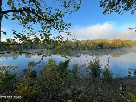 176 Lakewood Estates Lane Harriman TN 37748