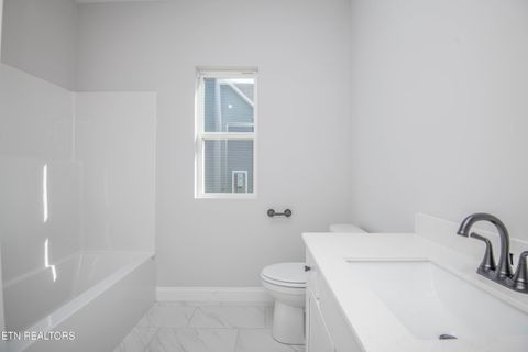 Tiny photo for 438 Ivey Farms Road (Lot 131), Farragut, TN 37934 (MLS # 1328482)