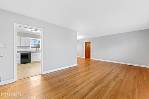 Tiny photo for 7508 Twining Drive, Knoxville, TN 37919 (MLS # 1327722)