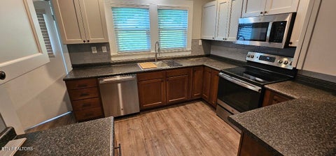 Tiny photo for 2330 Mitchell Ave, Maryville, TN 37804 (MLS # 1349899)