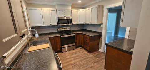 Tiny photo for 2330 Mitchell Ave, Maryville, TN 37804 (MLS # 1349899)