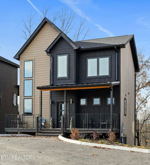 Photo of 1349 Reedmont Way, Sevierville, TN 37876 (MLS # 1339322)