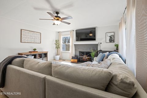 Tiny photo for 642 Sinking Springs Rd, Clinton, TN 37716 (MLS # 1329598)