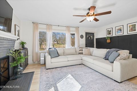 Tiny photo for 642 Sinking Springs Rd, Clinton, TN 37716 (MLS # 1329598)