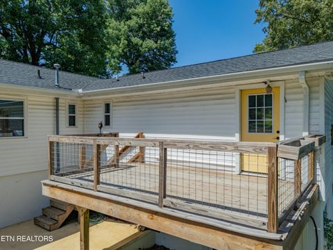 Tiny photo for 412 Woodland Drive, Clinton, TN 37716 (MLS # 1347752)