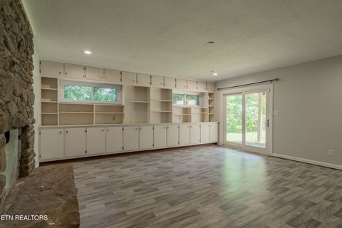 Tiny photo for 412 Woodland Drive, Clinton, TN 37716 (MLS # 1347752)