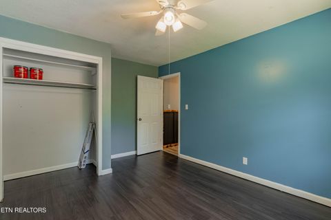 Tiny photo for 412 Woodland Drive, Clinton, TN 37716 (MLS # 1347752)
