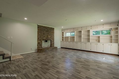 Tiny photo for 412 Woodland Drive, Clinton, TN 37716 (MLS # 1347752)