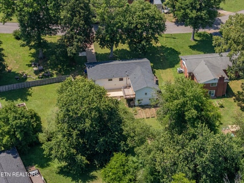 Tiny photo for 412 Woodland Drive, Clinton, TN 37716 (MLS # 1347752)