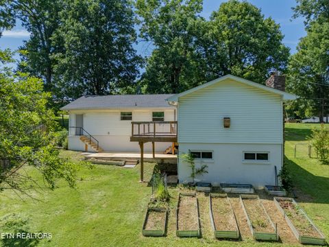 Tiny photo for 412 Woodland Drive, Clinton, TN 37716 (MLS # 1347752)