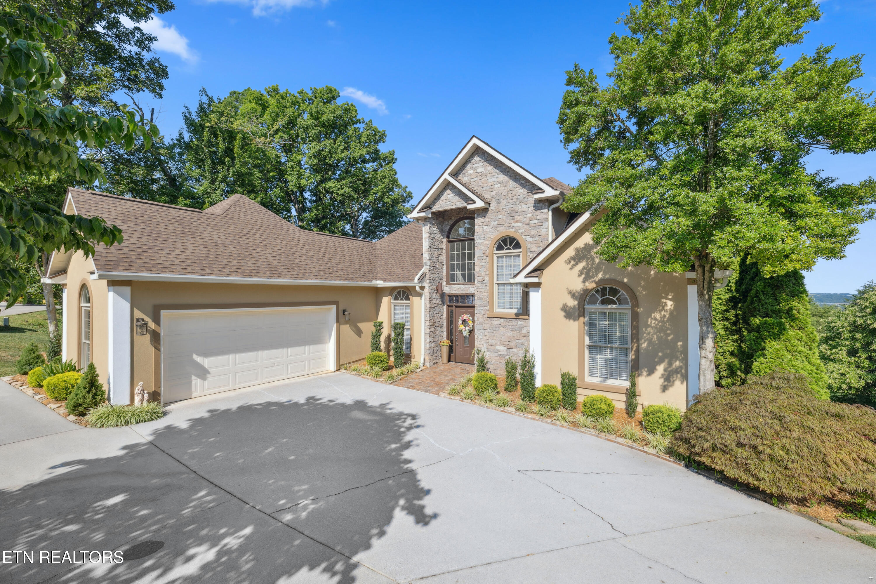 427 Harbor Town Drive
