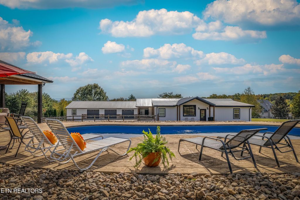 Photo of 511 Windlass Rd, Knoxville, TN 37934 (MLS # 1321896)