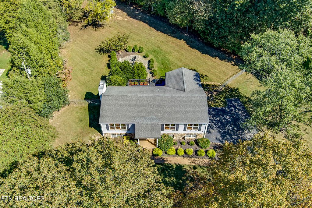 Photo of 624 McFee Rd, Knoxville, TN 37934 (MLS # 1318748)