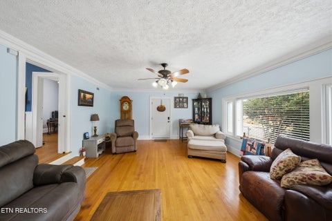 Tiny photo for 7427 Andersonville Pike, Knoxville, TN 37938 (MLS # 1355321)