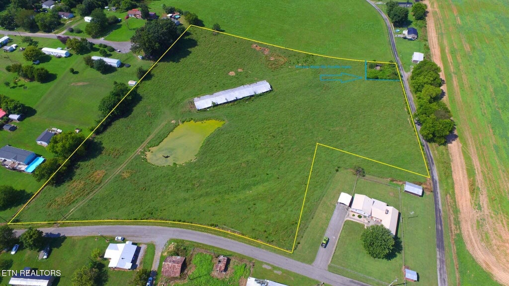 Photo of 351 Randolph Fridley Rd, Sweetwater, TN 37874 (MLS # 1352760)