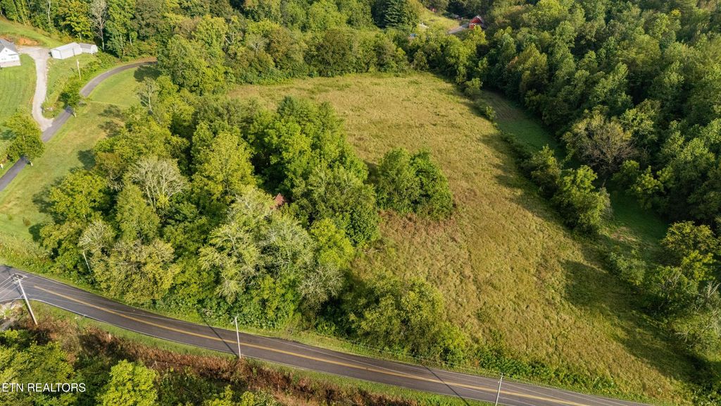 Photo of Sugar Grove Valley Rd, Harriman, TN 37748 (MLS # 1315257)