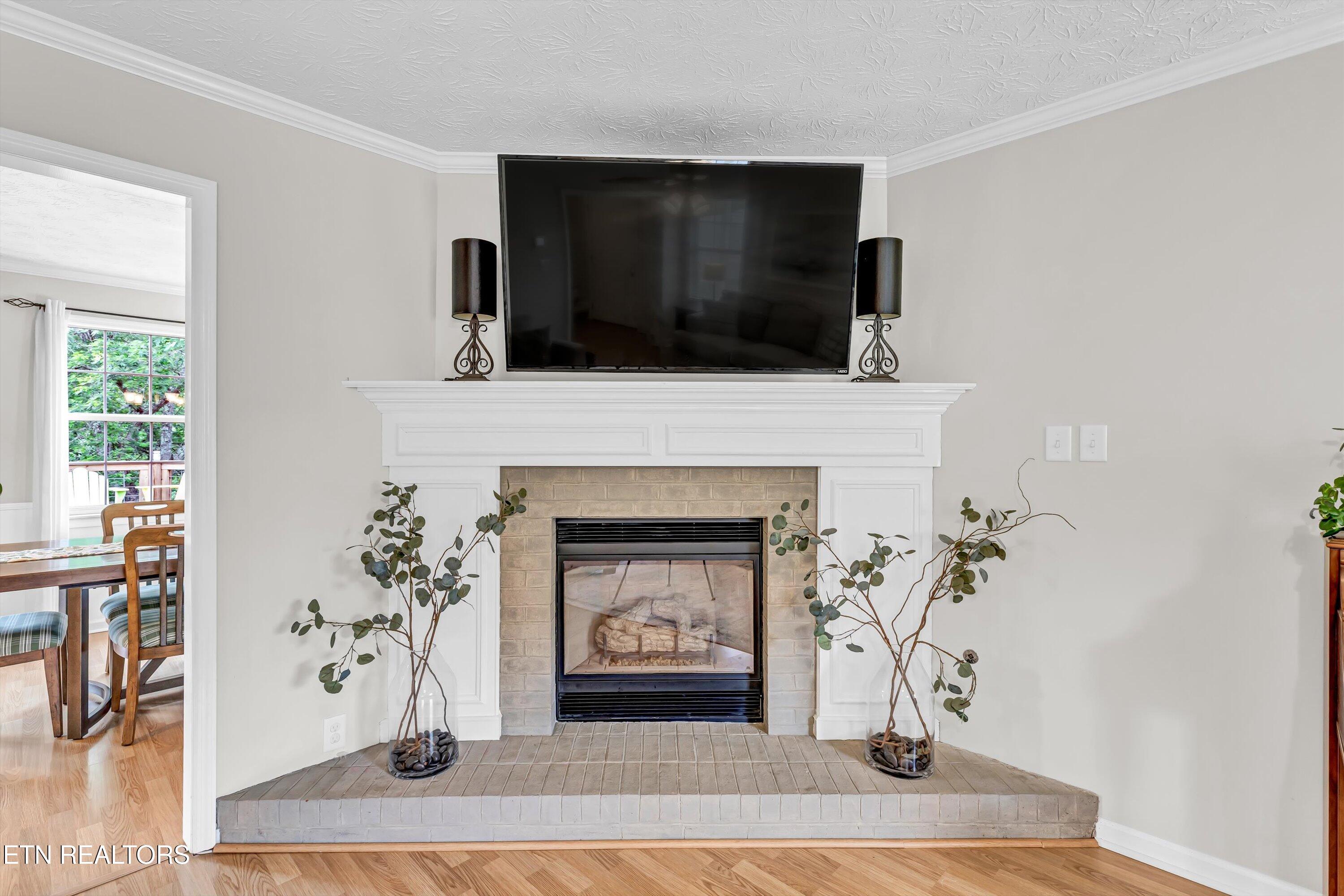 8418 Foxworth Tr