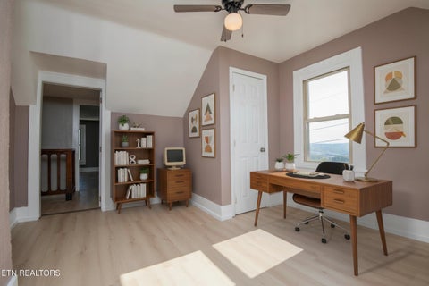 Tiny photo for 509 W 3rd Ave, Lenoir City, TN 37771 (MLS # 1359282)