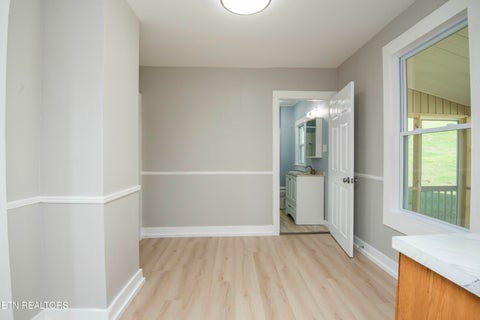 Tiny photo for 509 W 3rd Ave, Lenoir City, TN 37771 (MLS # 1359282)
