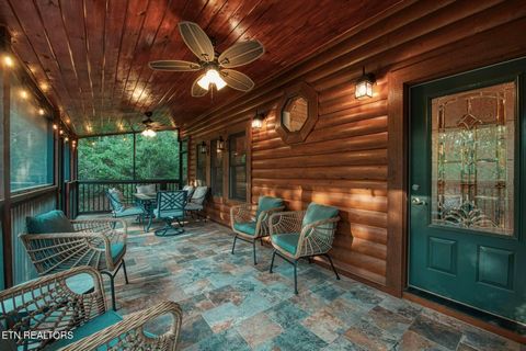 Tiny photo for 210 Meghans Way, Townsend, TN 37882 (MLS # 1298537)