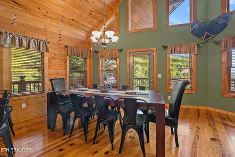 Tiny photo for 210 Meghans Way, Townsend, TN 37882 (MLS # 1298537)
