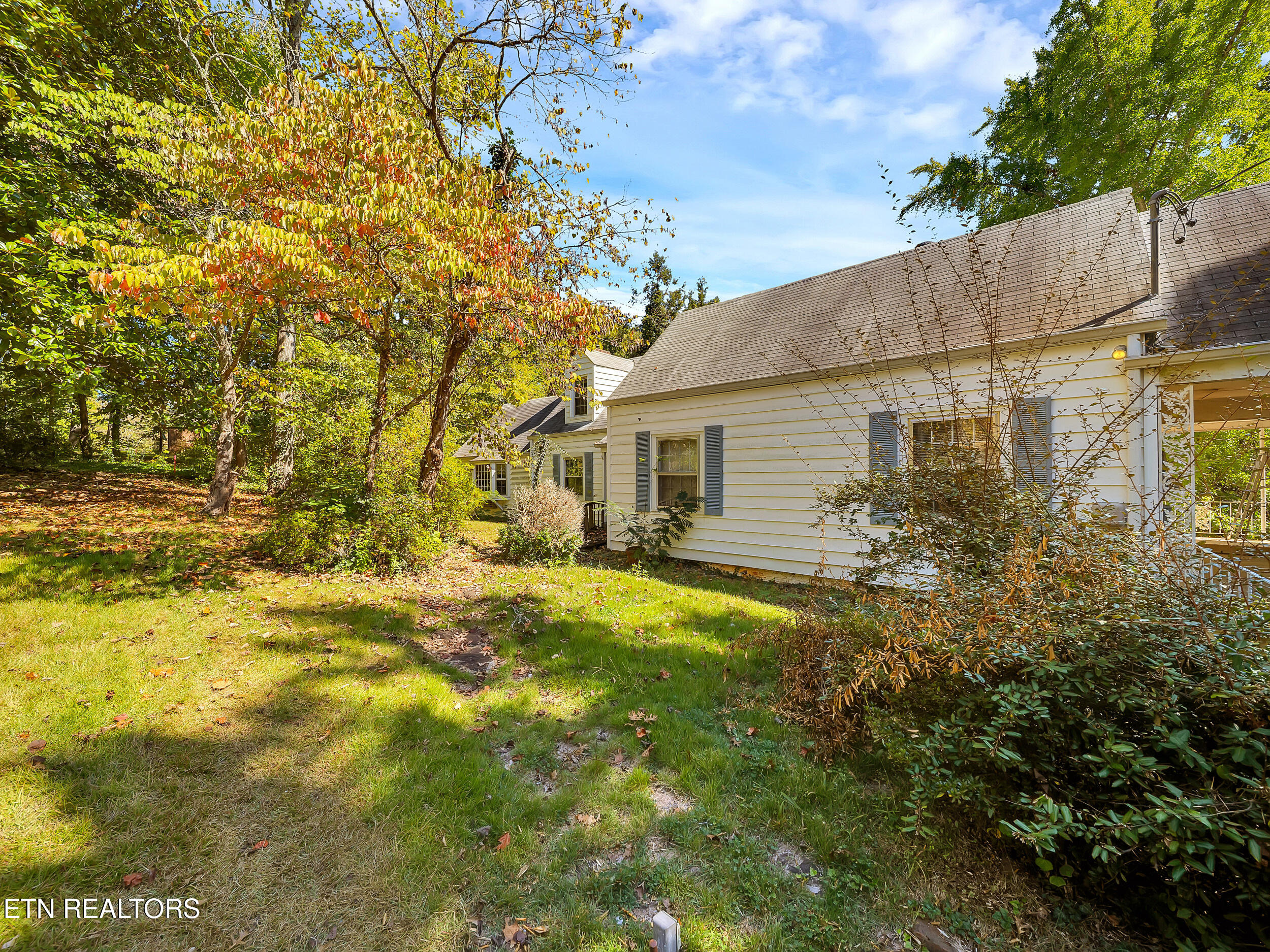 114 Royal Heights Drive