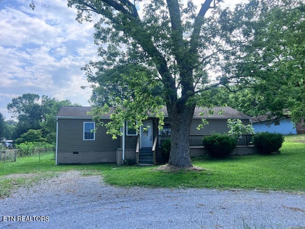 Photo of 7832 Brickyard Rd, Powell, TN 37849 (MLS # 1304192)