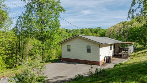 Tiny photo for 120 Huckleberry Lane, Rocky Top, TN 37769 (MLS # 1334764)