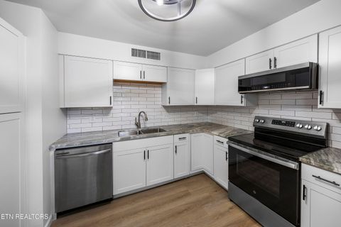 Tiny photo for 1914 Cherokee Bluff Drive, Knoxville, TN 37920 (MLS # 1319547)