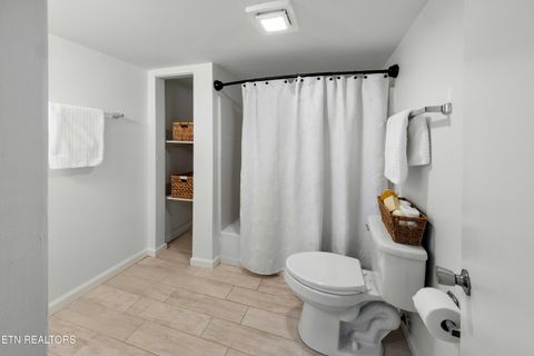 Tiny photo for 1914 Cherokee Bluff Drive, Knoxville, TN 37920 (MLS # 1319547)