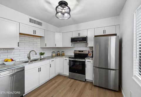 Tiny photo for 1914 Cherokee Bluff Drive, Knoxville, TN 37920 (MLS # 1319547)