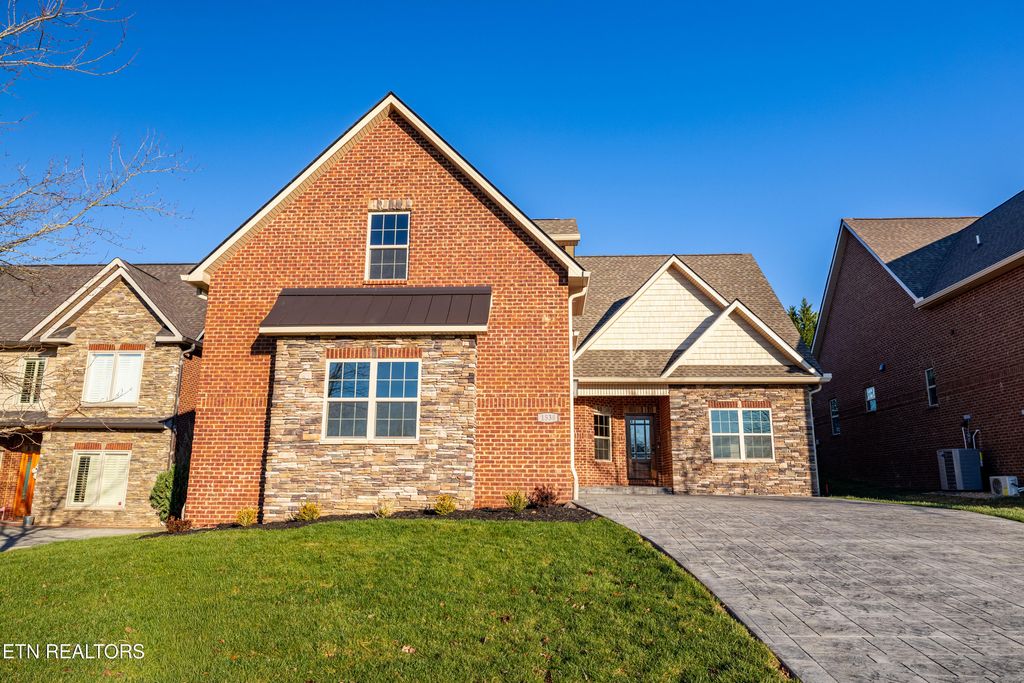 Photo of 1538 Tsuga Drive, Alcoa, TN 37701 (MLS # 1323320)