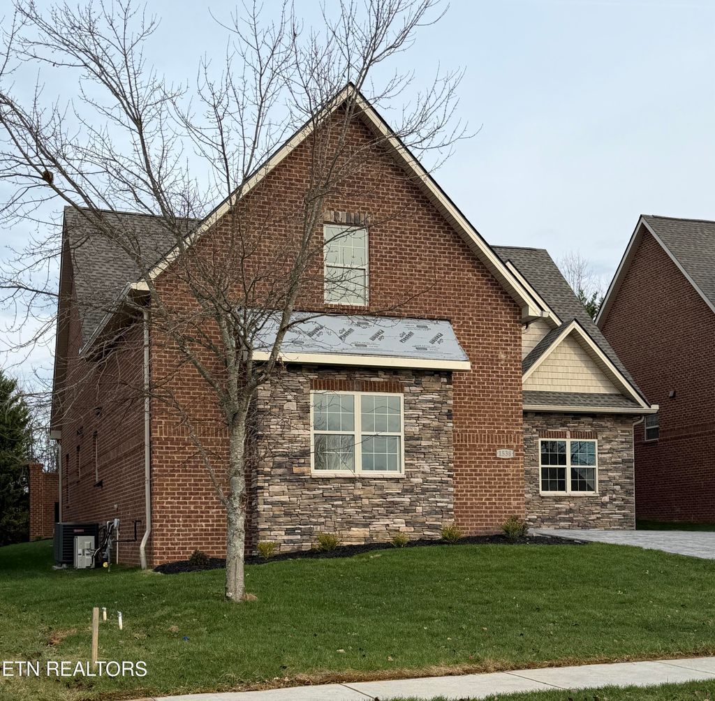 Photo of 1538 Tsuga Drive, Alcoa, TN 37701 (MLS # 1323320)