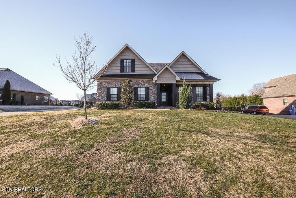 Photo of 1417 Edenbridge Drive, Alcoa, TN 37701 (MLS # 1288187)