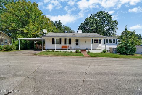 Photo of 107 Townsend Rd, Oak Ridge, TN 37830 (MLS # 1315673)