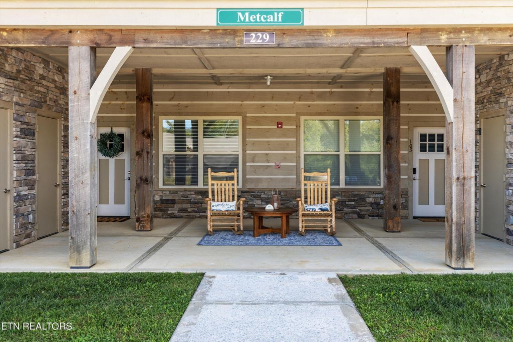 Photo of 229 Bishop's Cap Circle #105, Townsend, TN 37882 (MLS # 1276012)