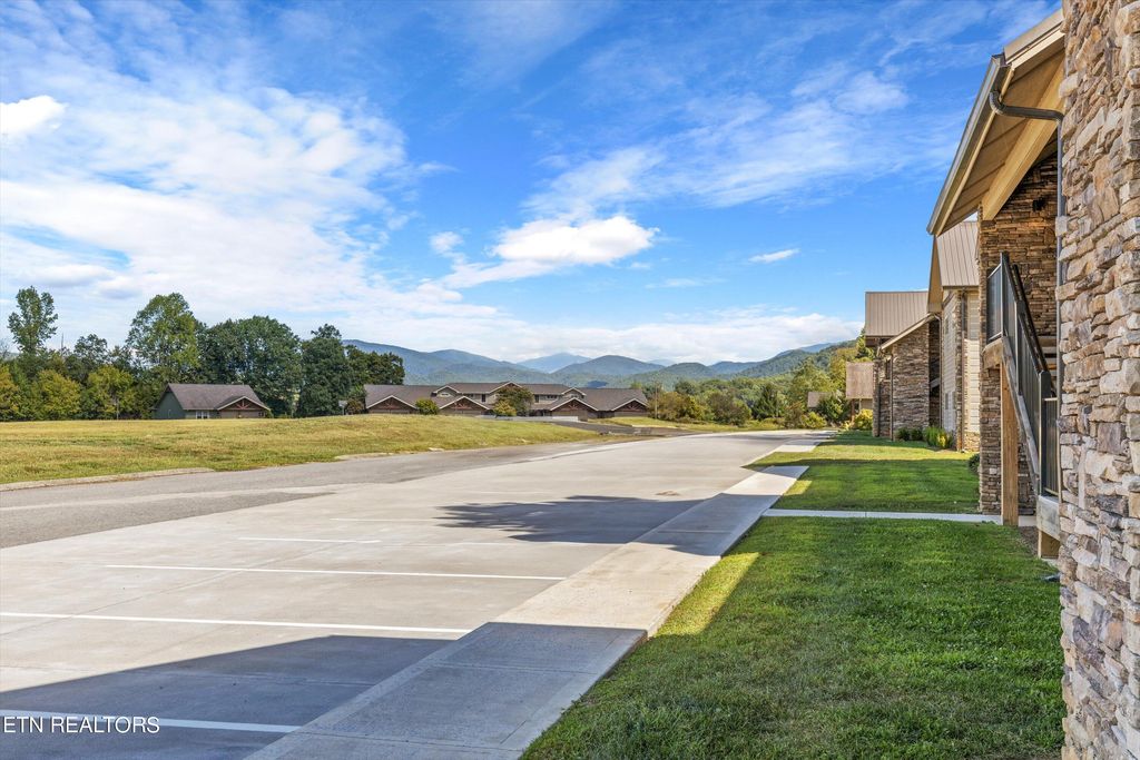 Photo of 229 Bishop's Cap Circle #105, Townsend, TN 37882 (MLS # 1276012)