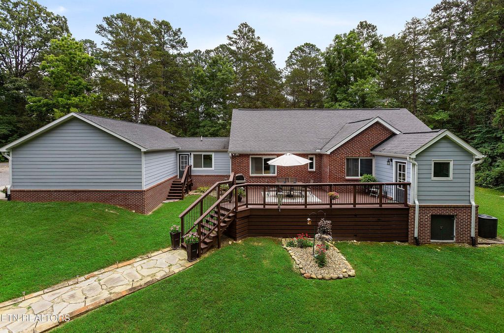 Photo of 8405 Washington Pike, Corryton, TN 37721 (MLS # 1315284)