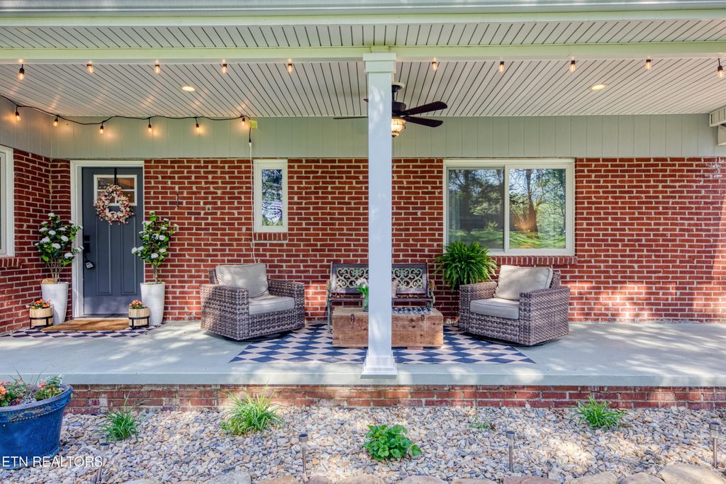 Photo of 8405 Washington Pike, Corryton, TN 37721 (MLS # 1315284)